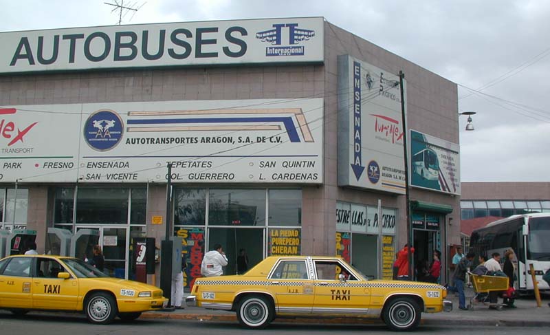 Terminal de Autobuses, La Linea